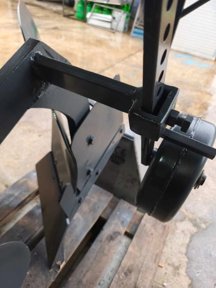 Aratro BlackStone B-BPS 35 per trattore compatto - immagine 9