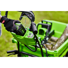 Carriola autotrattata Greenworks 40V 100 kg per giardino - immagine 2