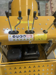 Mini betoniera cingolata 200 L per calcestruzzo in cantiere - immagine 4