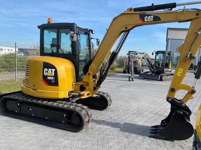 Mini escavatore Caterpillar 305E nuovo per lavori professionali - immagine 2