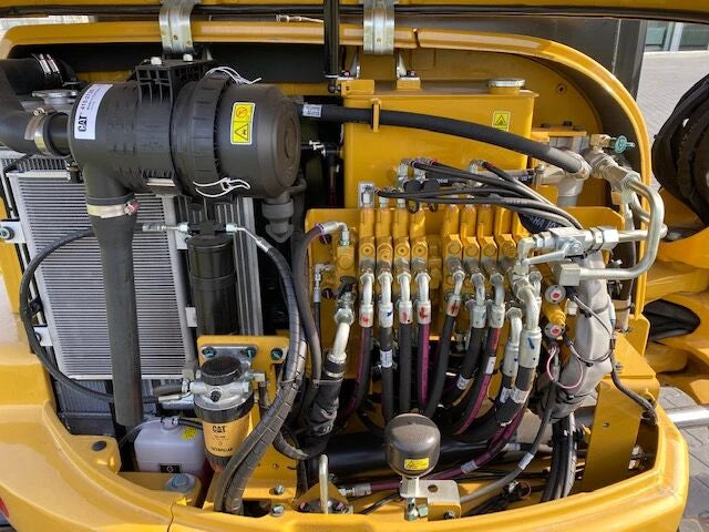 Mini escavatore Caterpillar 305E nuovo per lavori professionali - immagine 8