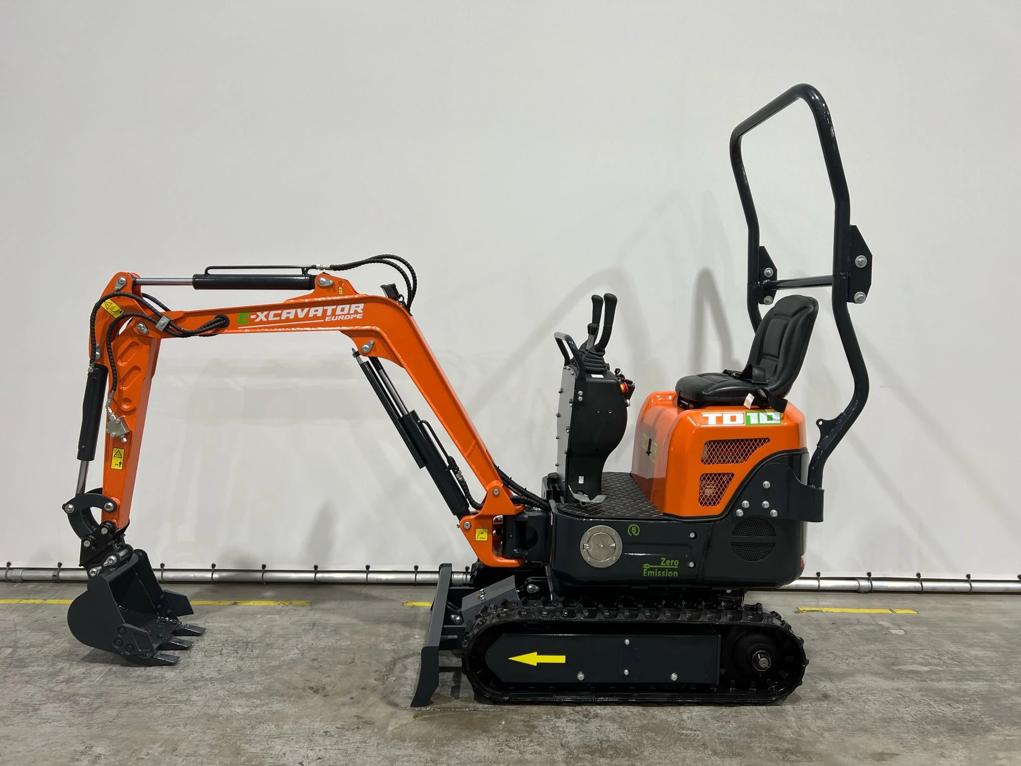 Mini escavatore elettrico TD10 silenzioso per lavori urbani - immagine 10