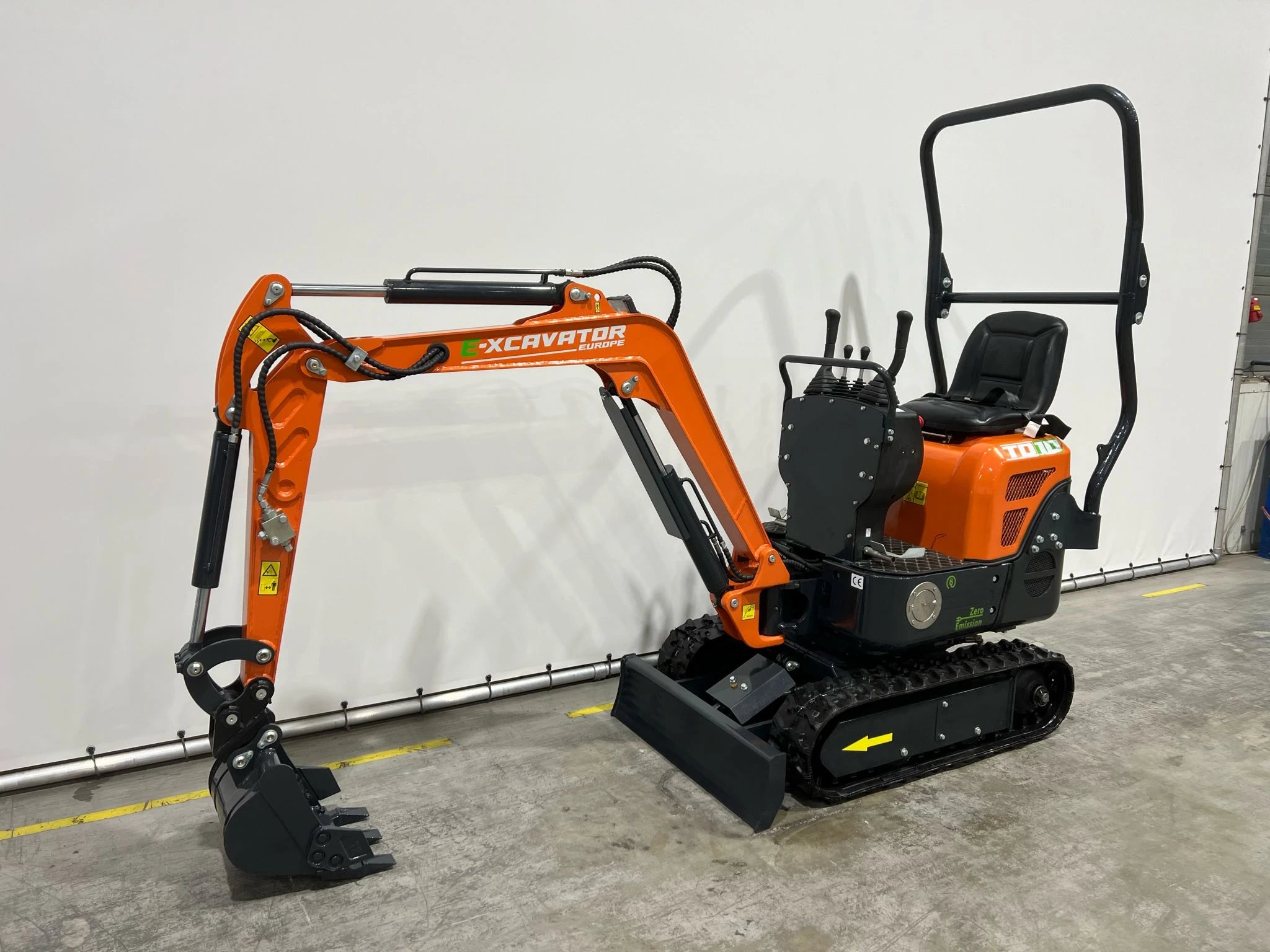 Mini escavatore elettrico TD10 silenzioso per lavori urbani - immagine 19
