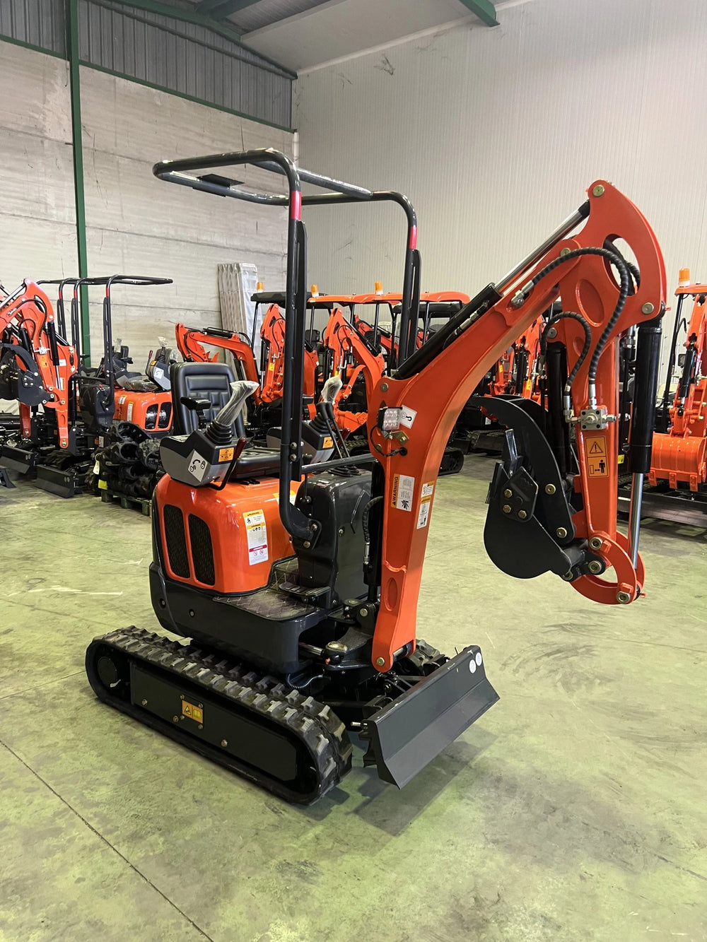 Mini escavatore Kubota 1200 kg con cingoli retrattili 74 cm - immagine 15