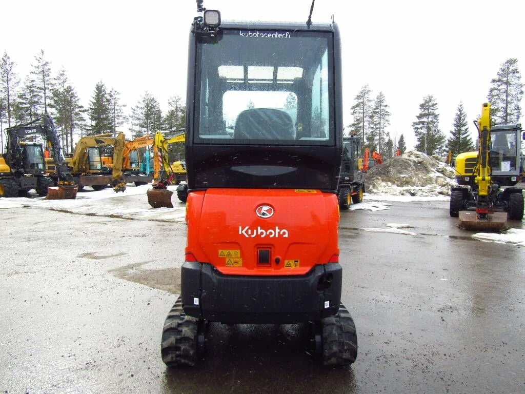 Mini escavatore Kubota KX019-4 professionale e affidabile - immagine 2