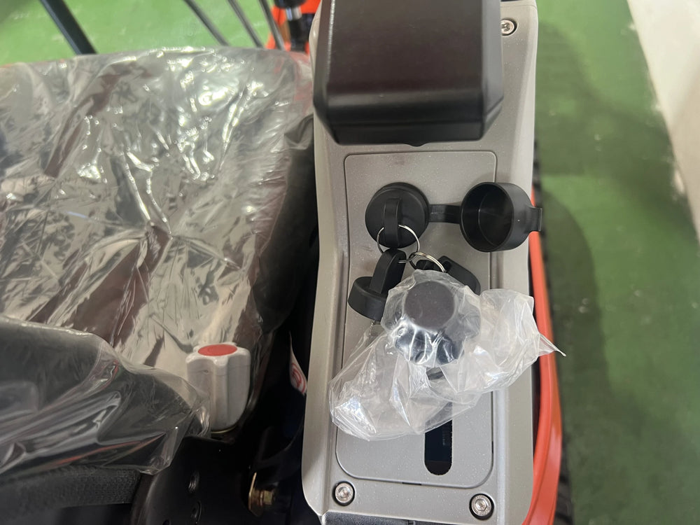 Mini escavatore rotativo Baimse 1800 kg con motore Kubota - immagine 16