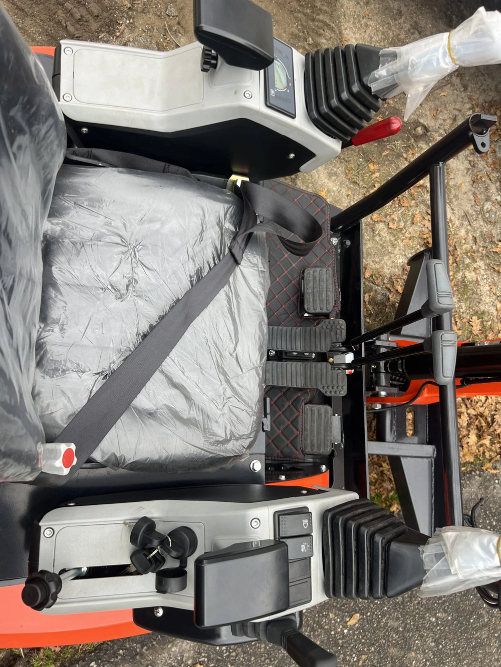 Mini escavatore rotativo Baimse 2500 kg Kubota D1105 - immagine 13