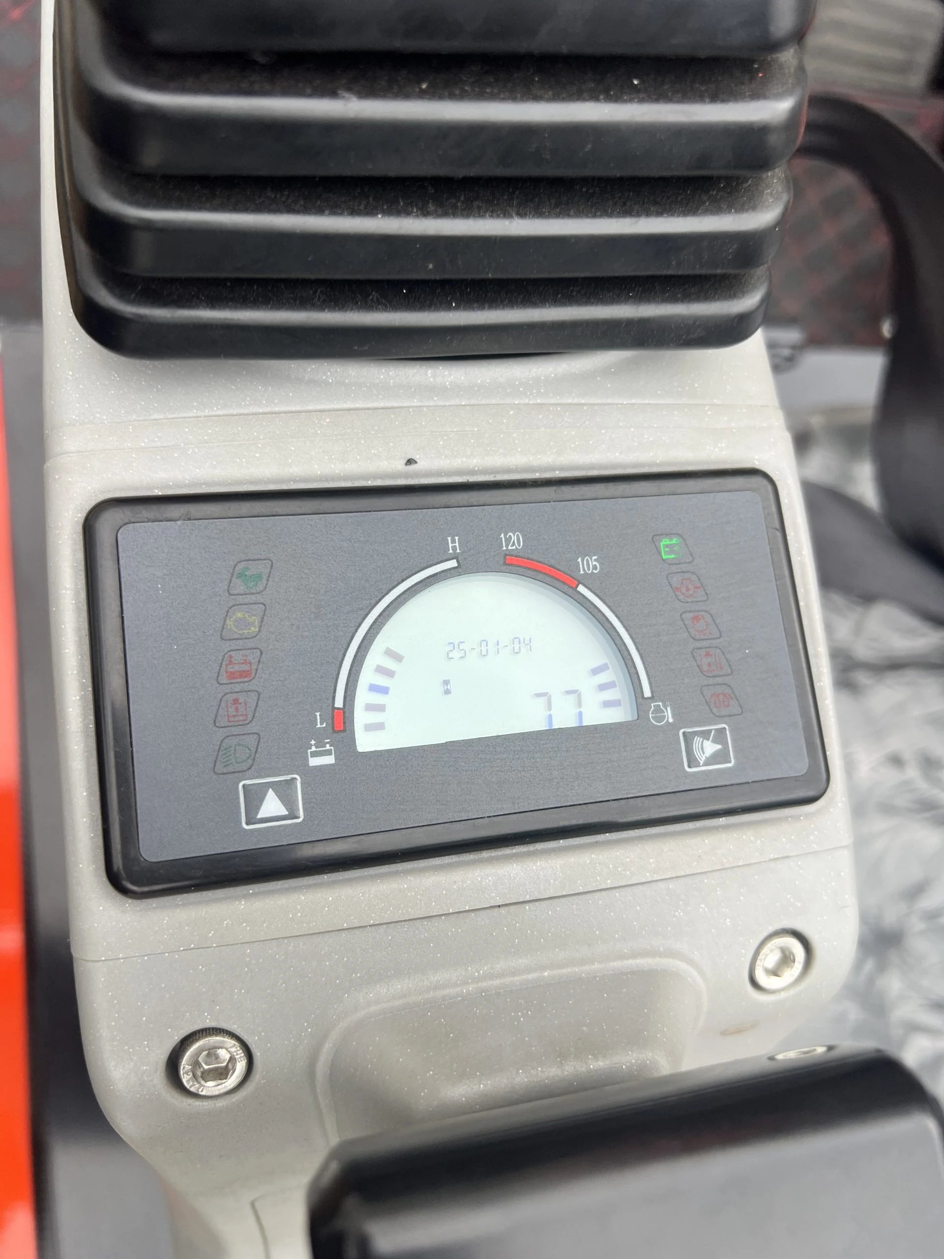 Mini escavatore rotativo Baimse 2500 kg Kubota D1105 - immagine 19