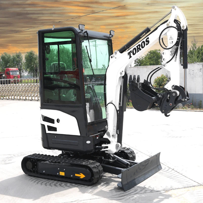 Mini escavatore Toros 1,8 t Kubota D902 per cantieri versatili