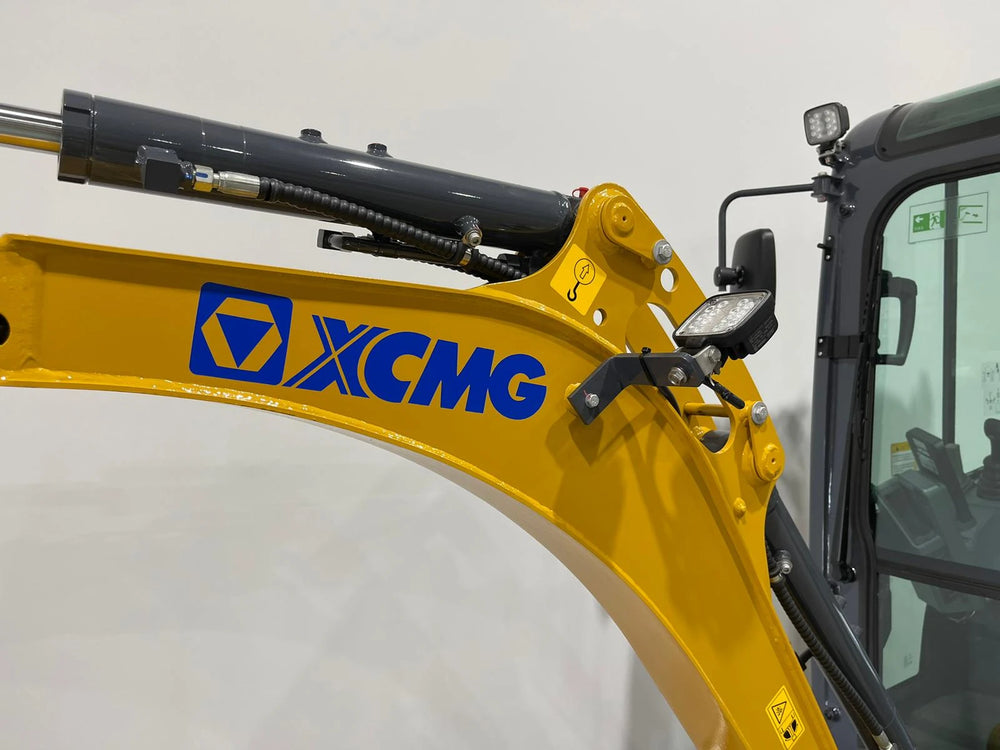 Mini escavatore XCMG XE20E-C compatto professionale - immagine 9