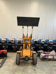 Mini pala articolata 750 kg per cantieri e aziende agricole - immagine 4